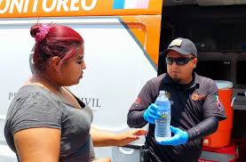 ¡Atención Regios! Lanzan Operativo de Hidratación ante la Fuerte Ola de Calor en Monterrey